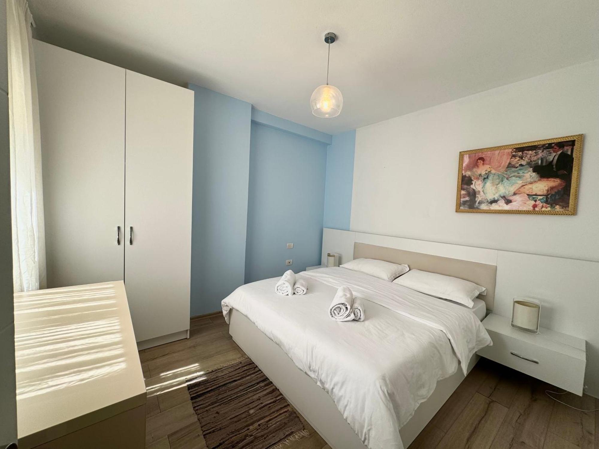 Apartment In The New Bazaar Of Tirana - Hana Blu Dış mekan fotoğraf