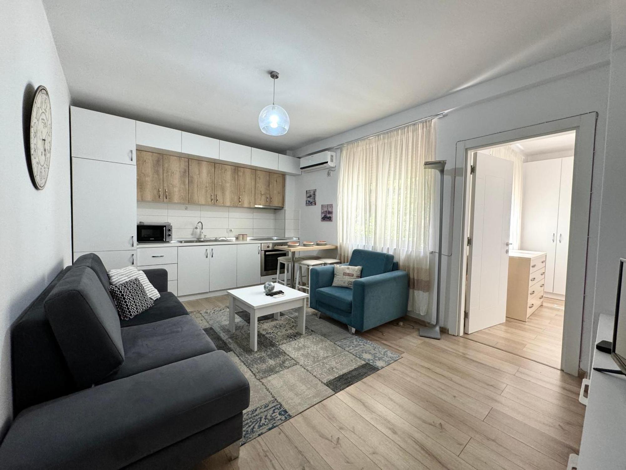 Apartment In The New Bazaar Of Tirana - Hana Blu Dış mekan fotoğraf