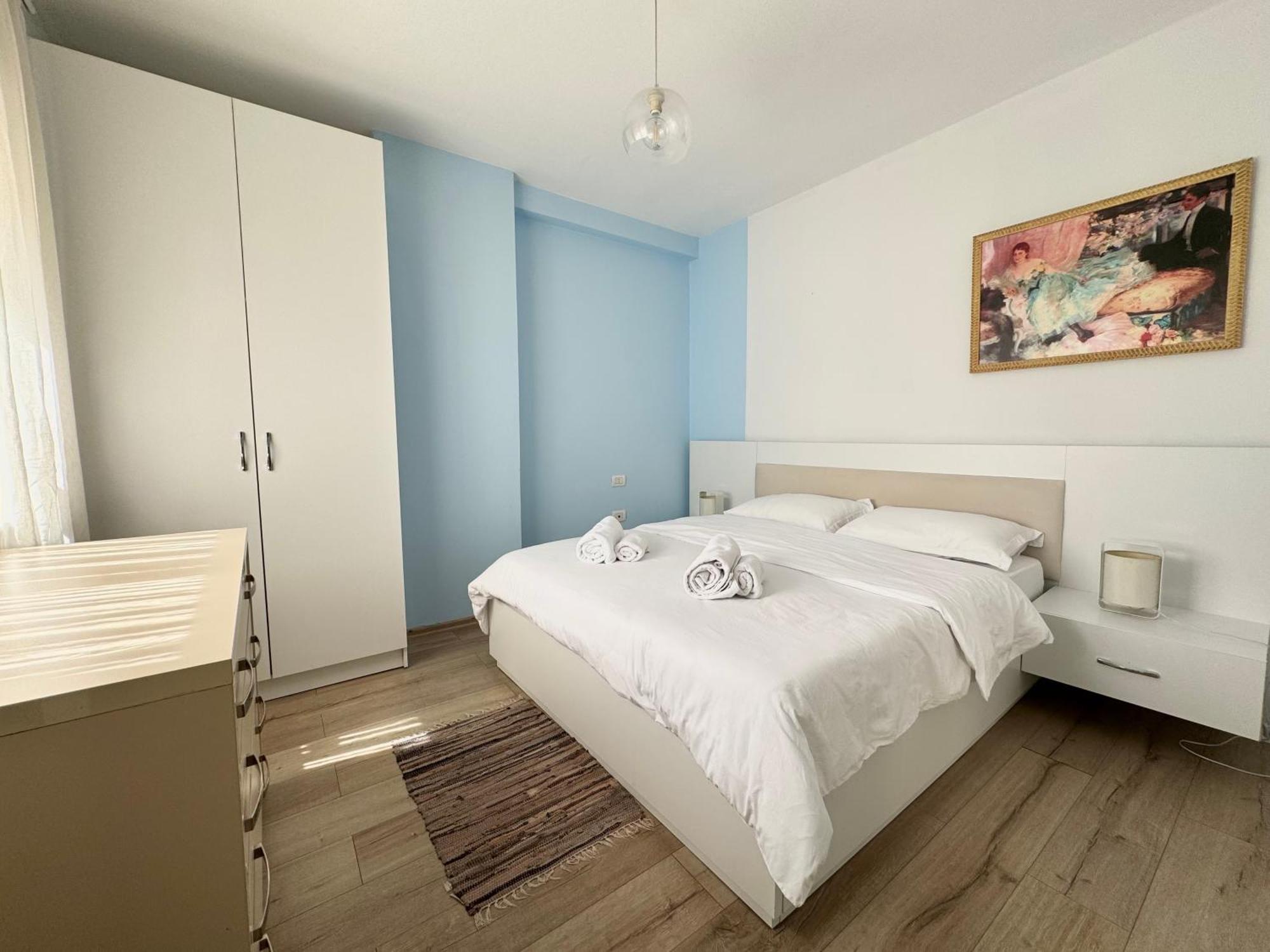 Apartment In The New Bazaar Of Tirana - Hana Blu Dış mekan fotoğraf